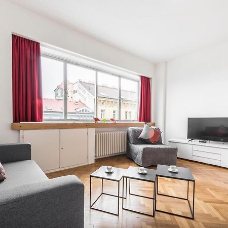 פראג Merkur Apartments מראה חיצוני תמונה