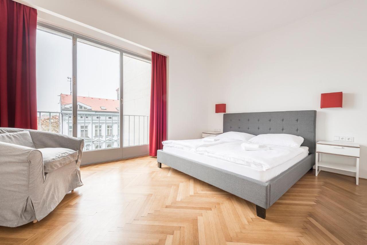 פראג Merkur Apartments מראה חיצוני תמונה